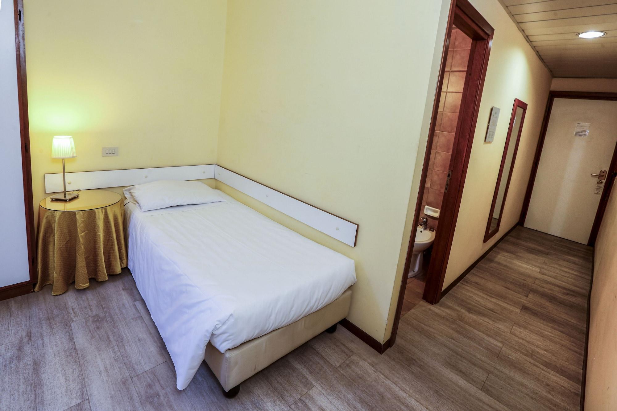 Hotel Giardino D'Europa Рим Екстер'єр фото